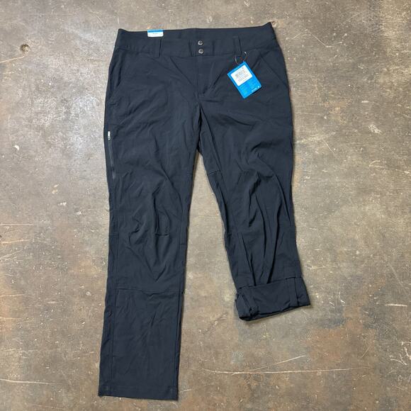 Columbia Womens 14 Saturday Trail II Knee Pant Roll Up Leg Active Fit NWT Black - Picture 1 of 11